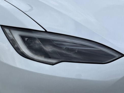 Used 2023 Tesla Model S Standard Range AWD/4WD image 10