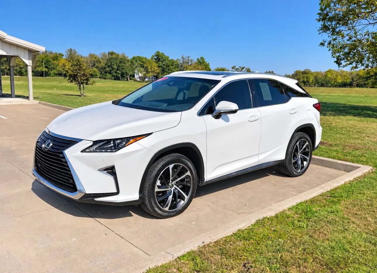 Used 2017 Lexus RX 350 AWD w/ Luxury Package image 1