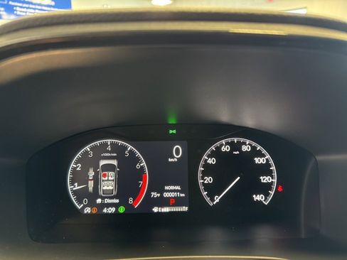 New 2025 Honda CR-V LX image 10