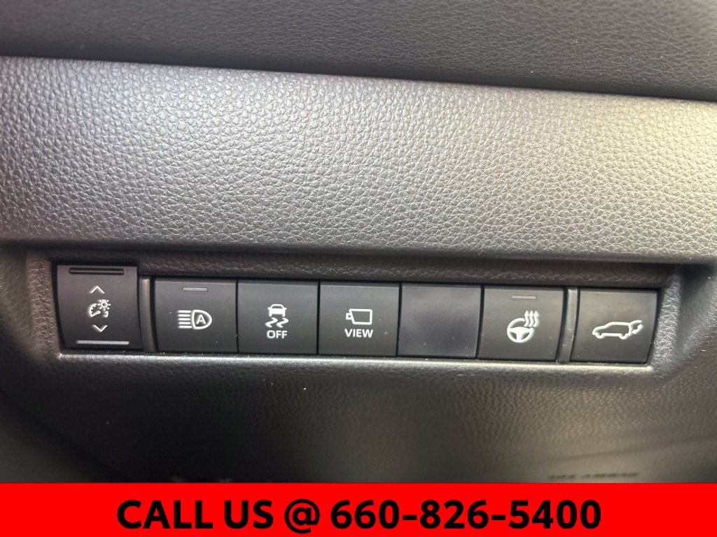 Used 2021 Toyota Venza Limited w/ Advanced Technology Package AWD/4WD image 12