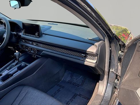 Used 2024 Honda Accord EX image 24