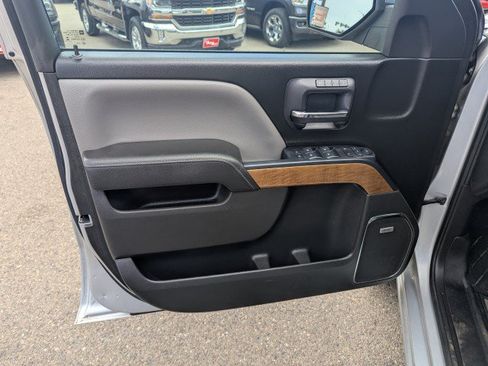 Used 2018 Chevrolet Silverado 1500 LTZ w/ Texas Edition AWD/4WD image 9