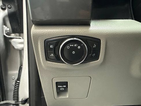 Used 2018 Ford F150 XLT AWD/4WD image 21