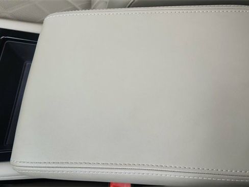 Used 2025 Volkswagen Atlas SEL Premium R-Line image 57