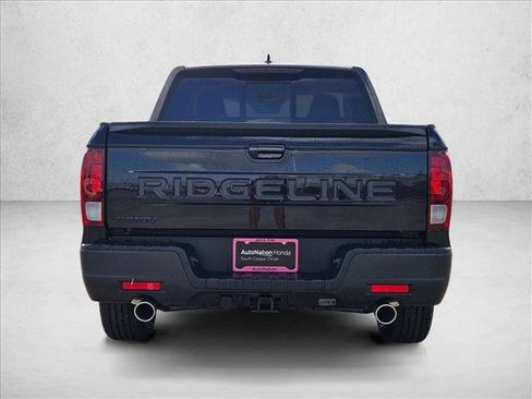 Used 2025 Honda Ridgeline RTL image 8