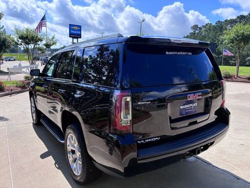 Used 2018 GMC Yukon SLE w/ SLE Value Package RWD image 12