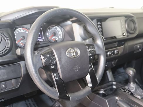 Used 2022 Toyota Tacoma SR image 34