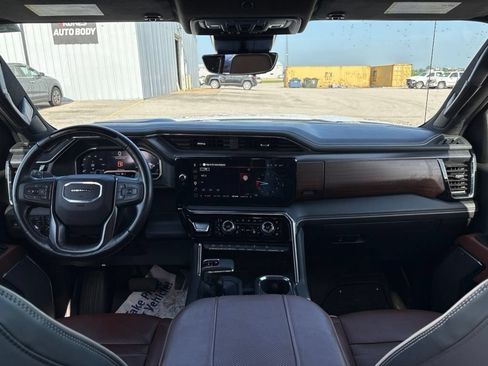 Used 2025 GMC Sierra 1500 Denali Ultimate AWD/4WD image 30