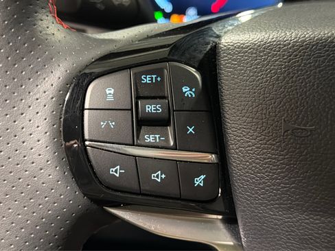 Used 2025 Ford Explorer ST-Line w/ ST-Line Street Pack AWD/4WD image 25