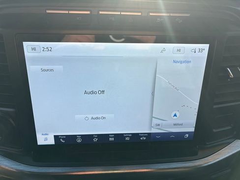 Used 2022 Ford F150 Lariat w/ Equipment Group 502A High image 31