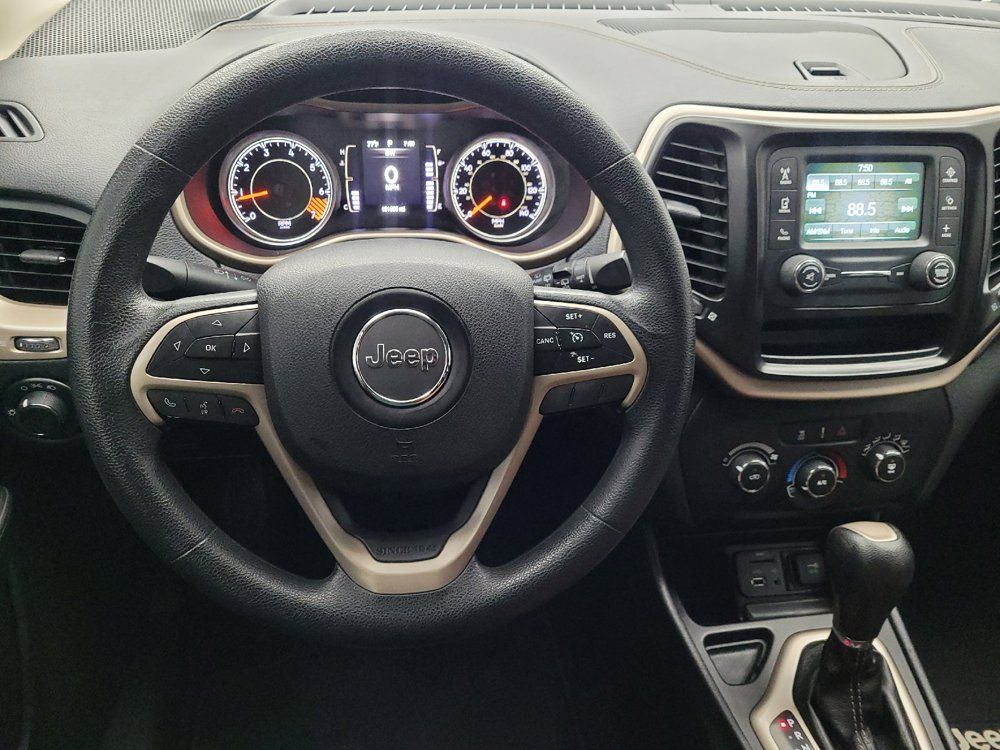 Used 2015 Jeep Cherokee Sport FWD image 22