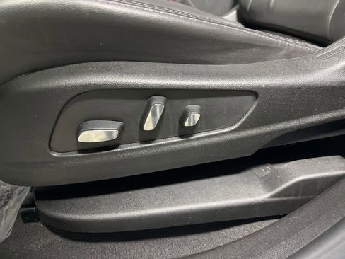 Used 2024 Cadillac XT5 Premium Luxury image 28