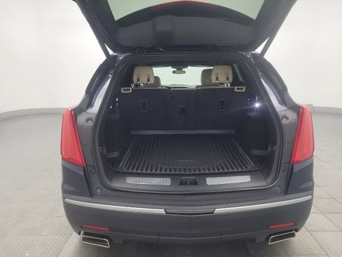 Used 2018 Cadillac XT5 Luxury w/ Driver Awareness Package FWD image 29