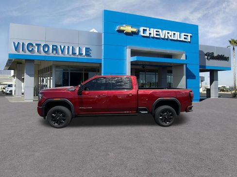 Used 2025 GMC Sierra 2500 AT4 w/ AT4 Premium Plus Package AWD/4WD image 9