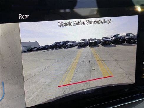 Used 2023 Mercedes-Benz E 350 4MATIC Sedan image 12