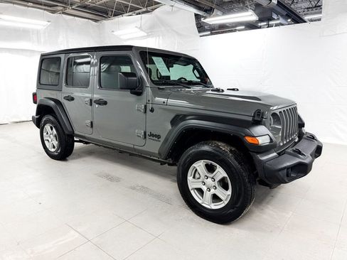 Used 2022 Jeep Wrangler Unlimited Sport image 6