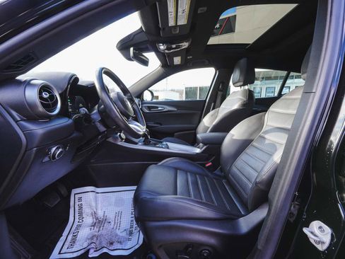 Used 2024 Alfa Romeo Tonale Ti w/ Active Assist Package image 31