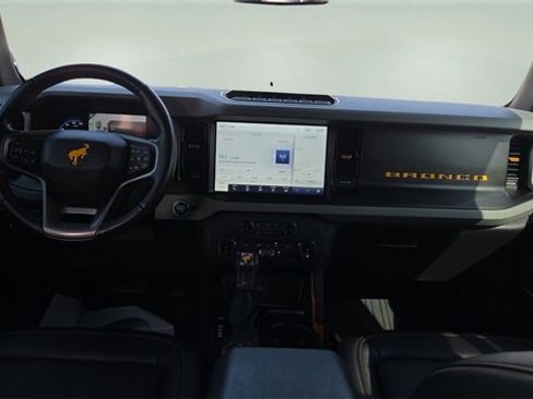 Used 2022 Ford Bronco Badlands w/ Sasquatch Package image 25