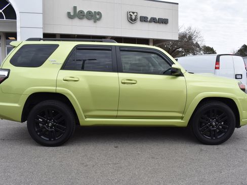 Used 2023 Toyota 4Runner TRD Sport image 10