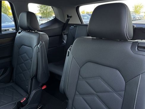 New 2026 Volkswagen Atlas SE image 27