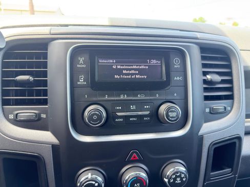 Used 2018 RAM 2500 Tradesman w/ Chrome Appearance Group AWD/4WD image 48