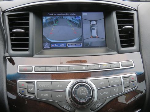 Used 2014 INFINITI QX60 AWD w/ Deluxe Touring Package image 18