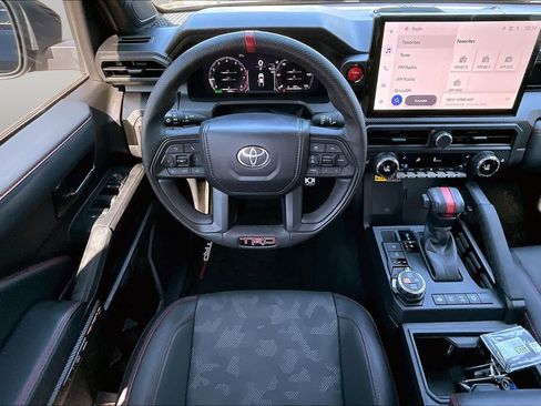 Used 2025 Toyota Tacoma TRD Pro AWD/4WD image 6