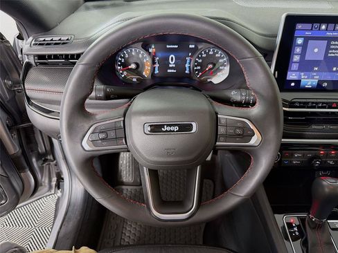 Used 2023 Jeep Compass Trailhawk w/ Sun and Sound Group AWD/4WD image 3