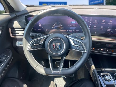 Certified 2025 Buick Envision Sport Touring AWD/4WD image 16
