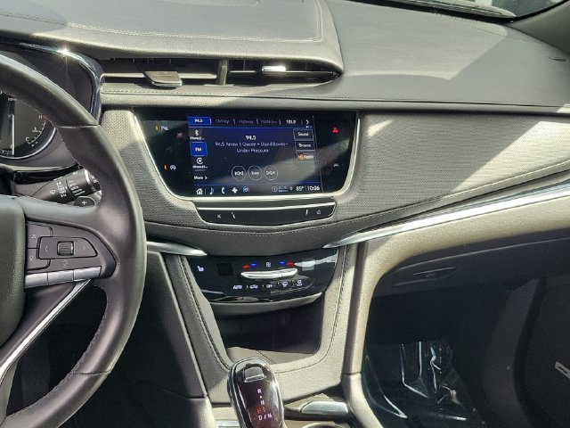 Certified 2024 Cadillac XT6 Luxury AWD/4WD image 20