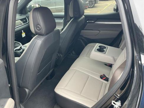 Used 2025 GMC Terrain Elevation w/ Elevation Premium Package AWD/4WD image 15