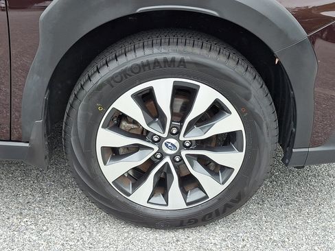 Certified 2024 Subaru Outback Limited AWD/4WD image 8