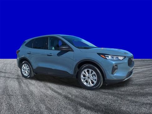 New 2026 Ford Escape Active w/ Tech Pack #1 FWD image 2