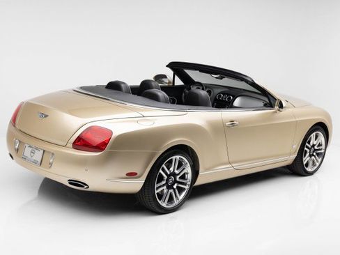 Used 2011 Bentley Continental GTC image 3