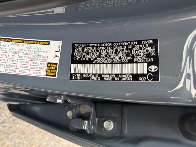 Used 2026 Toyota Prius XLE AWD/4WD image 25
