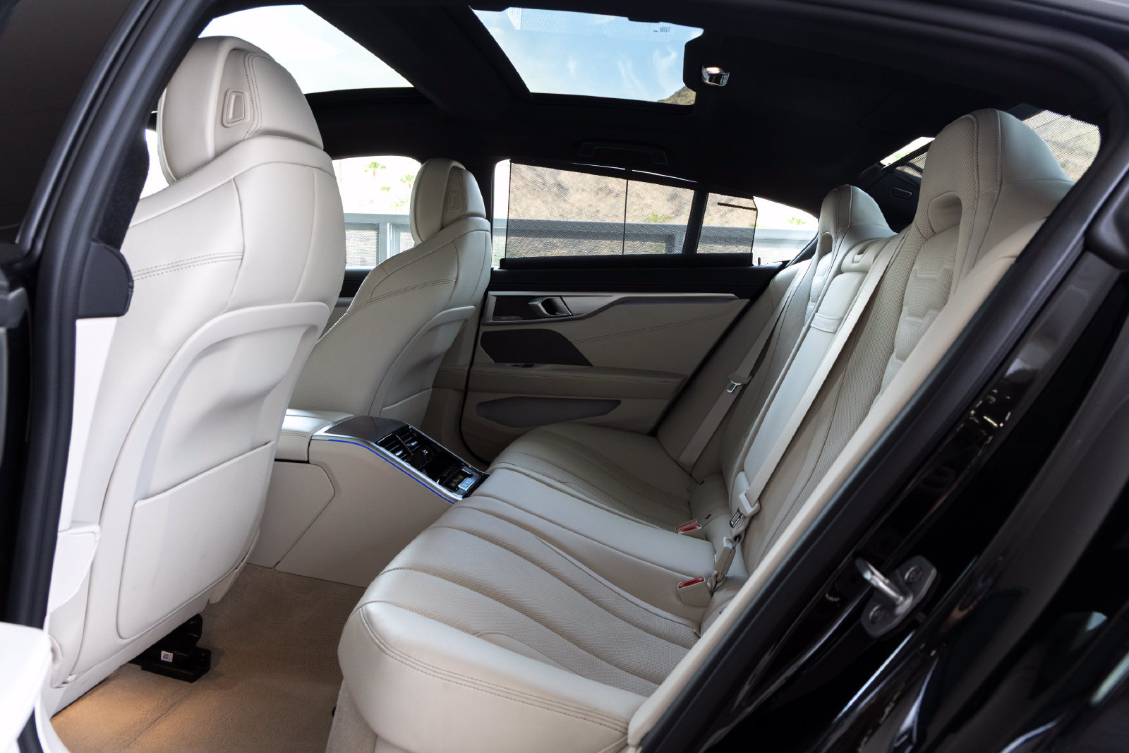 Certified 2025 BMW 840i xDrive AWD/4WD image 21