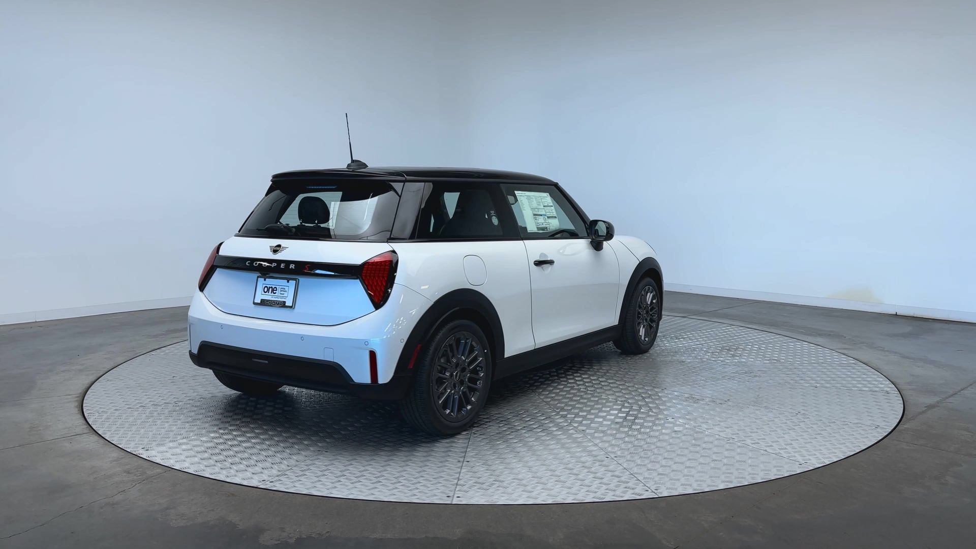 Used 2026 MINI Cooper S FWD image 8