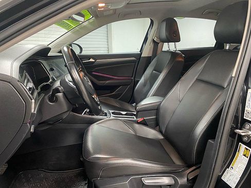 Used 2019 Volkswagen Jetta SEL image 10