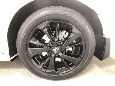 Used 2023 Honda Odyssey Sport image 14