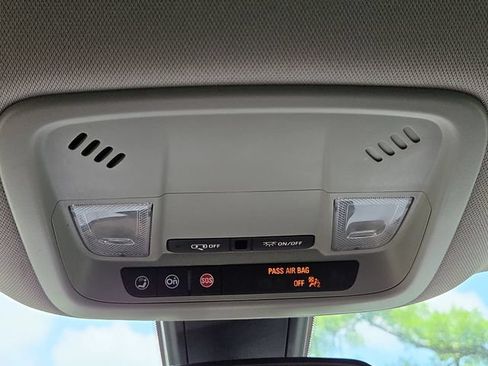 Used 2021 Chevrolet Malibu LS FWD image 51