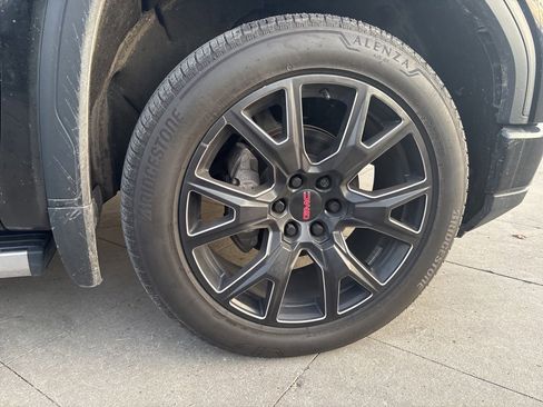 Used 2022 GMC Sierra 1500 Denali w/ Technology Package image 10