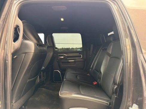 Used 2019 RAM 2500 Laramie AWD/4WD image 9
