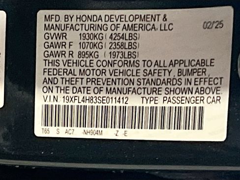 Used 2025 Honda Civic Sport image 32