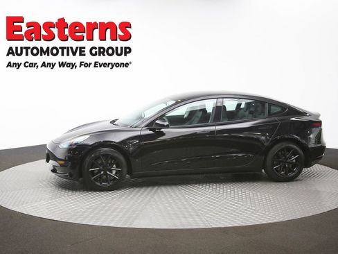 Used 2023 Tesla Model 3 Standard Range image 58