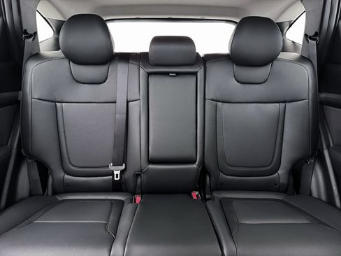 New 2026 Hyundai Tucson Limited FWD image 16