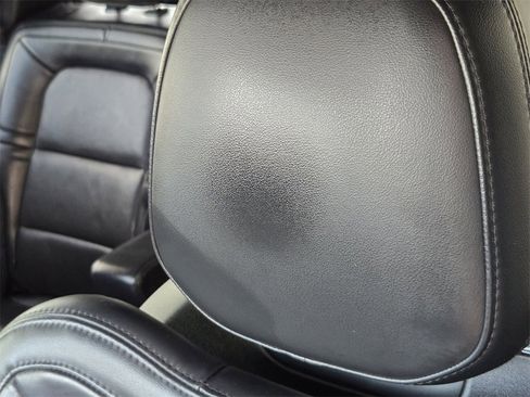 Used 2023 Lincoln Navigator Reserve image 13