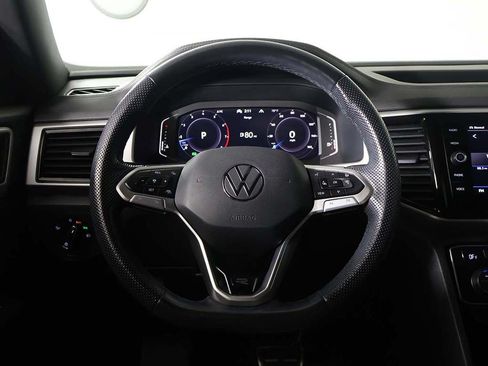 Used 2023 Volkswagen Atlas Cross Sport SEL R-Line AWD/4WD image 38