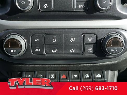 Used 2022 Chevrolet Colorado ZR2 image 29