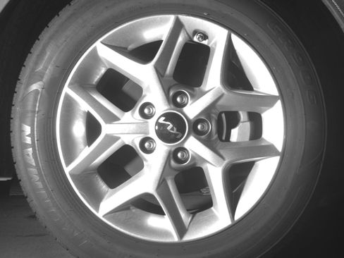 Used 2025 Kia Soul LX w/ LX Technology Package FWD image 13
