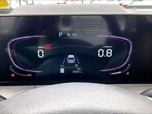 Used 2023 Kia Telluride EX X-Line image 14